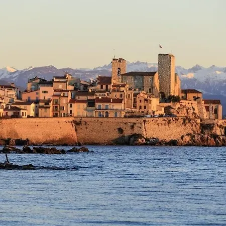 Maisonnette Vieille - Port 2 Min Away Антіб