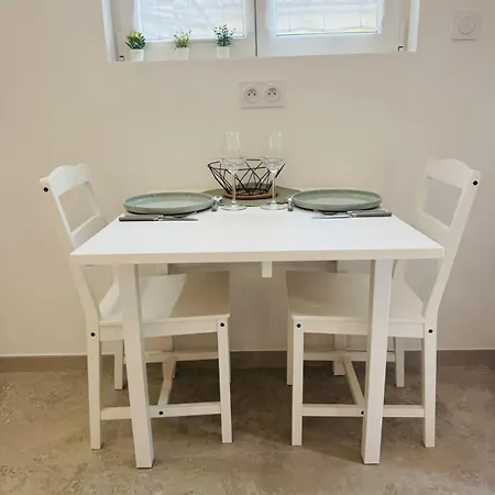 Maisonnette Vieille - Port 2 Min Away Апартаменти *