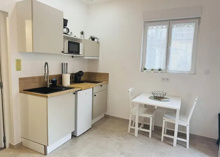 Maisonnette Vieille - Port 2 Min Away Apartmán Antibes