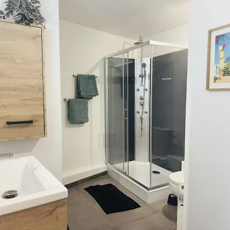 Maisonnette Vieille - Port 2 Min Away * Antibes